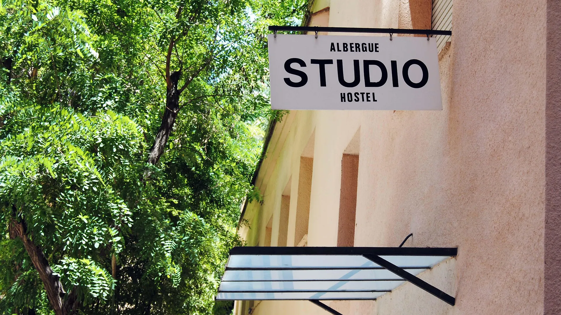 Studio Hostel Barcelona 0*,  Spain